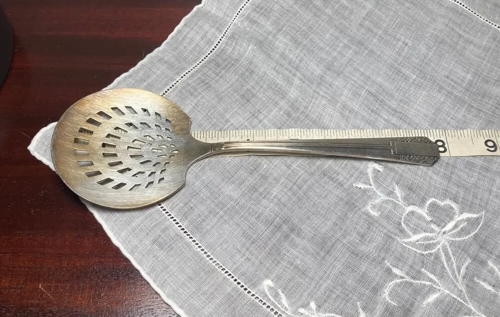 Oneida Wm. A. Rogers Triple Tomato Server